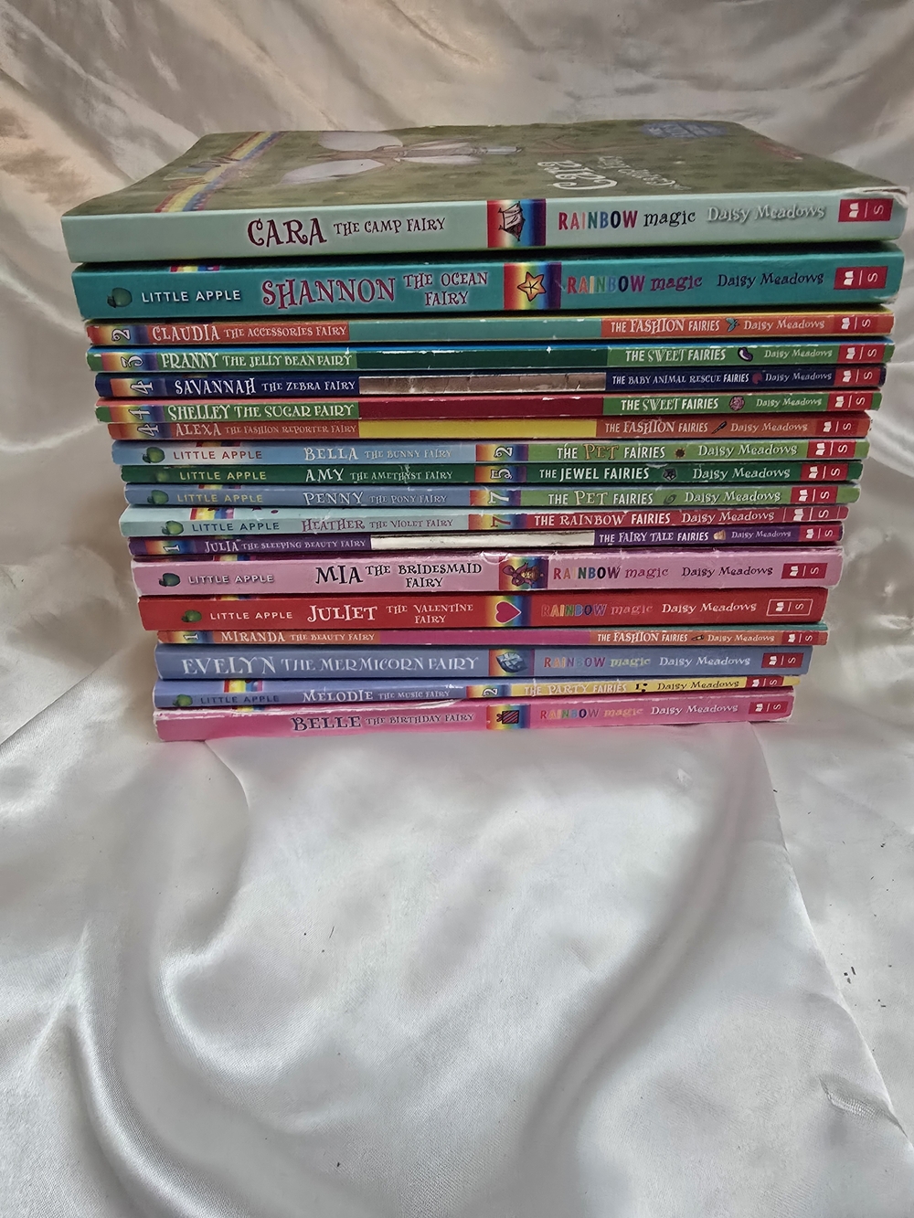 18 Books Classification - Picture 3 of 3